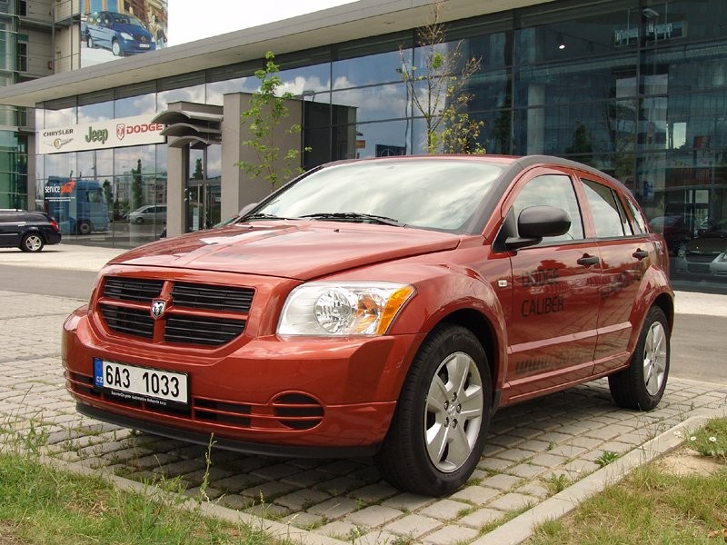 Dodge Caliber: jego sukces długo się nie utrzymał.