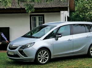 Opel Zafira 2.0 CDTI - wszechstronny ekspres rodzinny