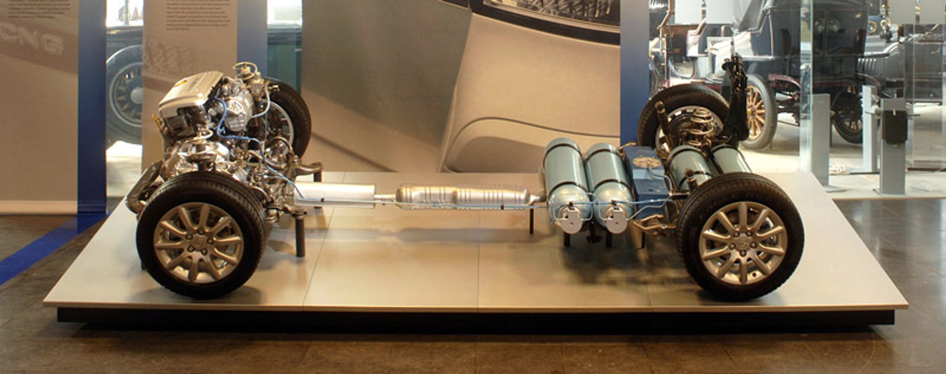 Opel: nowy silnik 1,6 Turbo CNG o mocy 150 KM w przyszłym roku