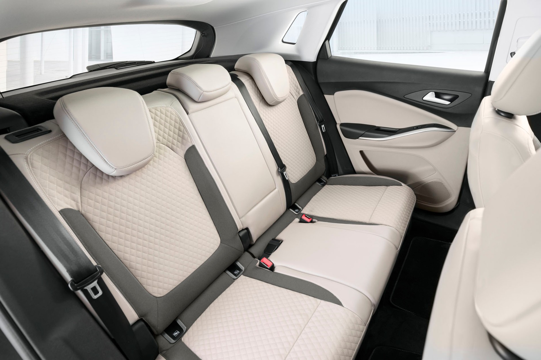 Opel Grandland X – nowoczesny i uniwersalny | pierwsza jazda