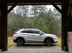 Mitsubishi Eclipse Cross wezwane do serwisu na akcję naprawczą