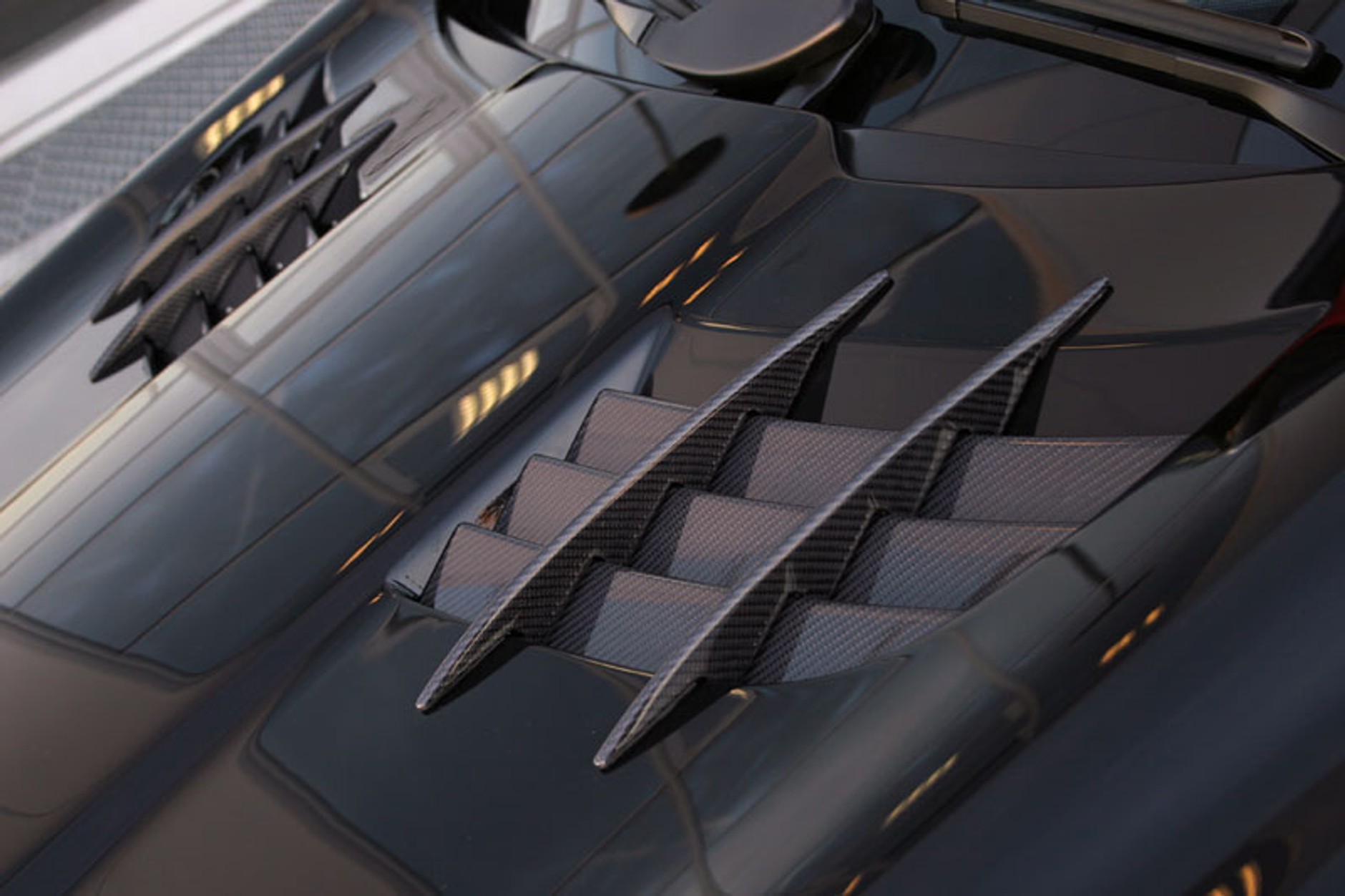 Essen Motor Show 2007: Brabus SLR Roadster – chromowany amfiteatr