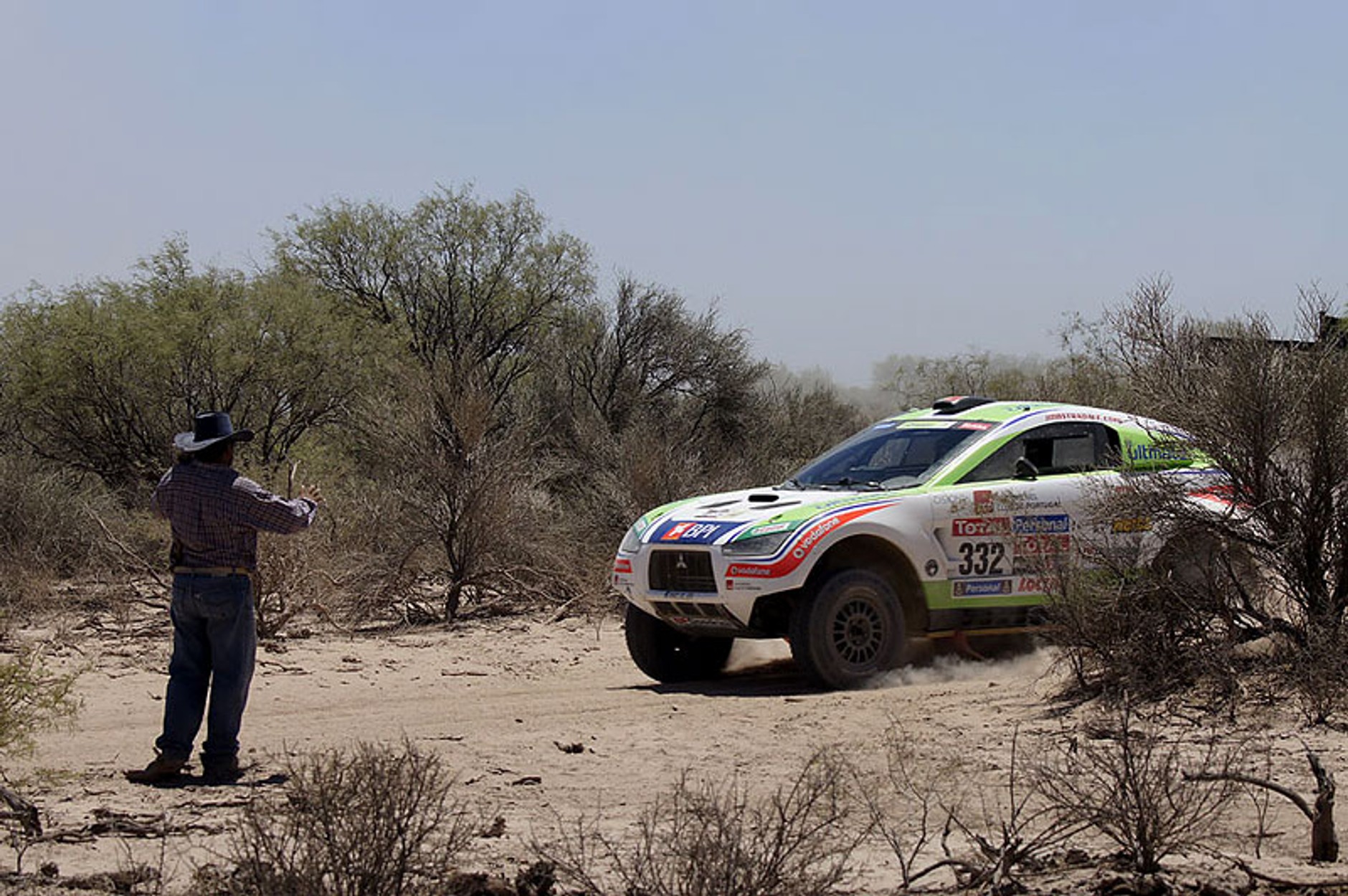 Rajd Dakar 2010: Przygoński - 7, Sonik traci (13. etap na żywo, wyniki, foto)