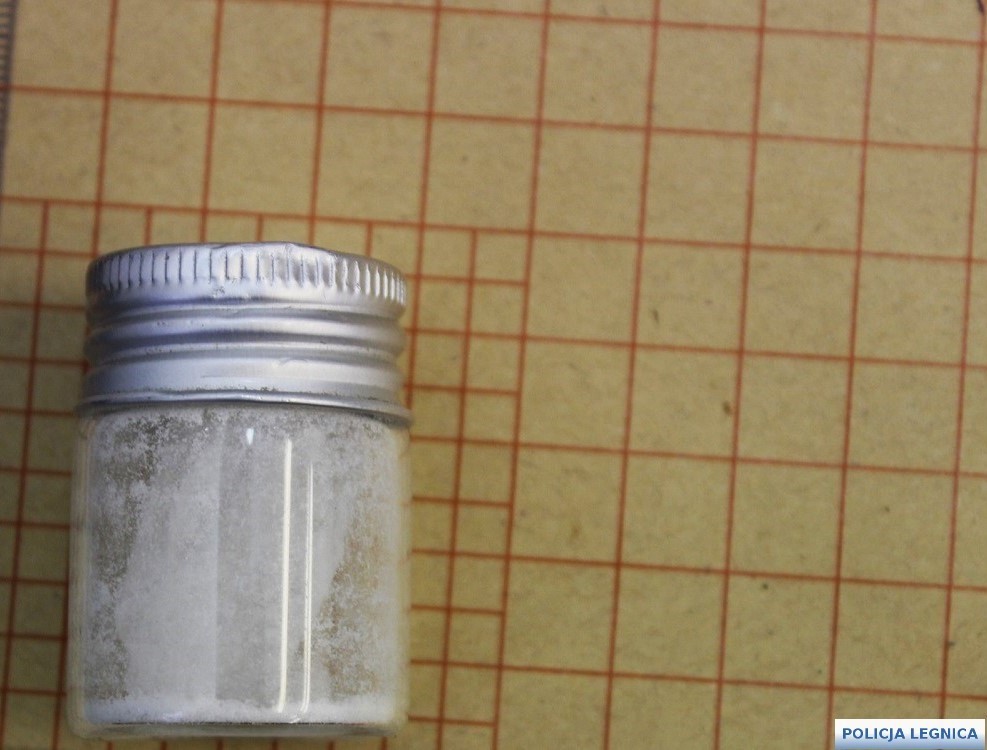 Kierowca Audi nie zatrzymał się do kontroli. Policjanci dogonili go i już było wiadomo, dlaczego