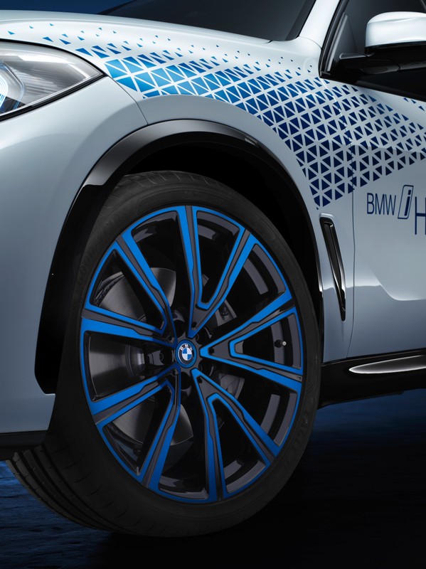 BMW Hydrogen NEXT – czyli wodorowe BMW X5