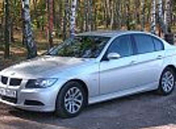 BMW seria 3: 320km w 320d