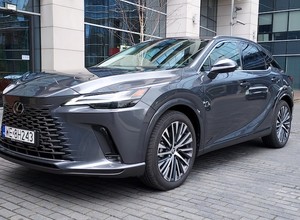 Lexus RX 450h+. Jeździłem "piątą generacją luksusu"