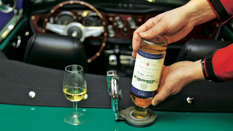 Samochód na whisky?
