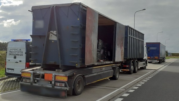 Eternit wysypywał się z opakowań. Kontrola ITD