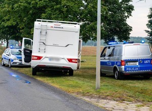 Policja rozbiła grupę złodziei samochodów