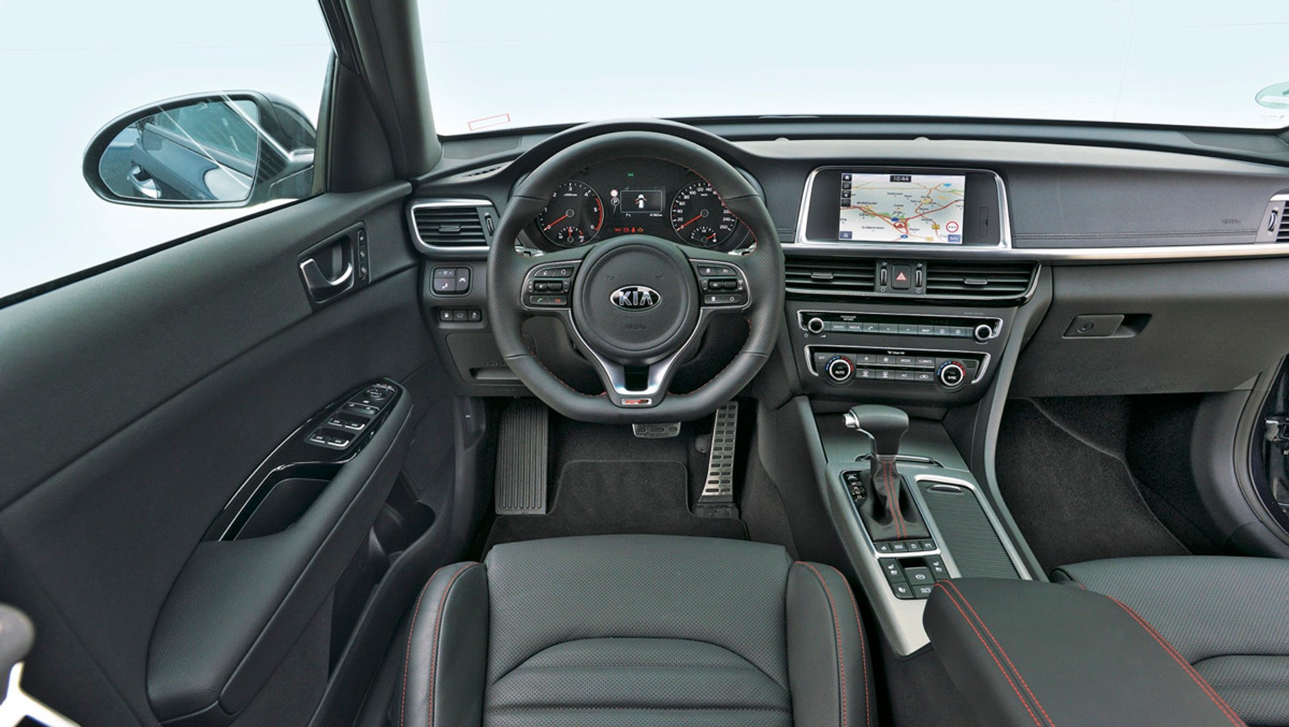 Pożeracze kilometrów - Kia Optima, Mazda 6, Renault Talisman i Skoda Superb