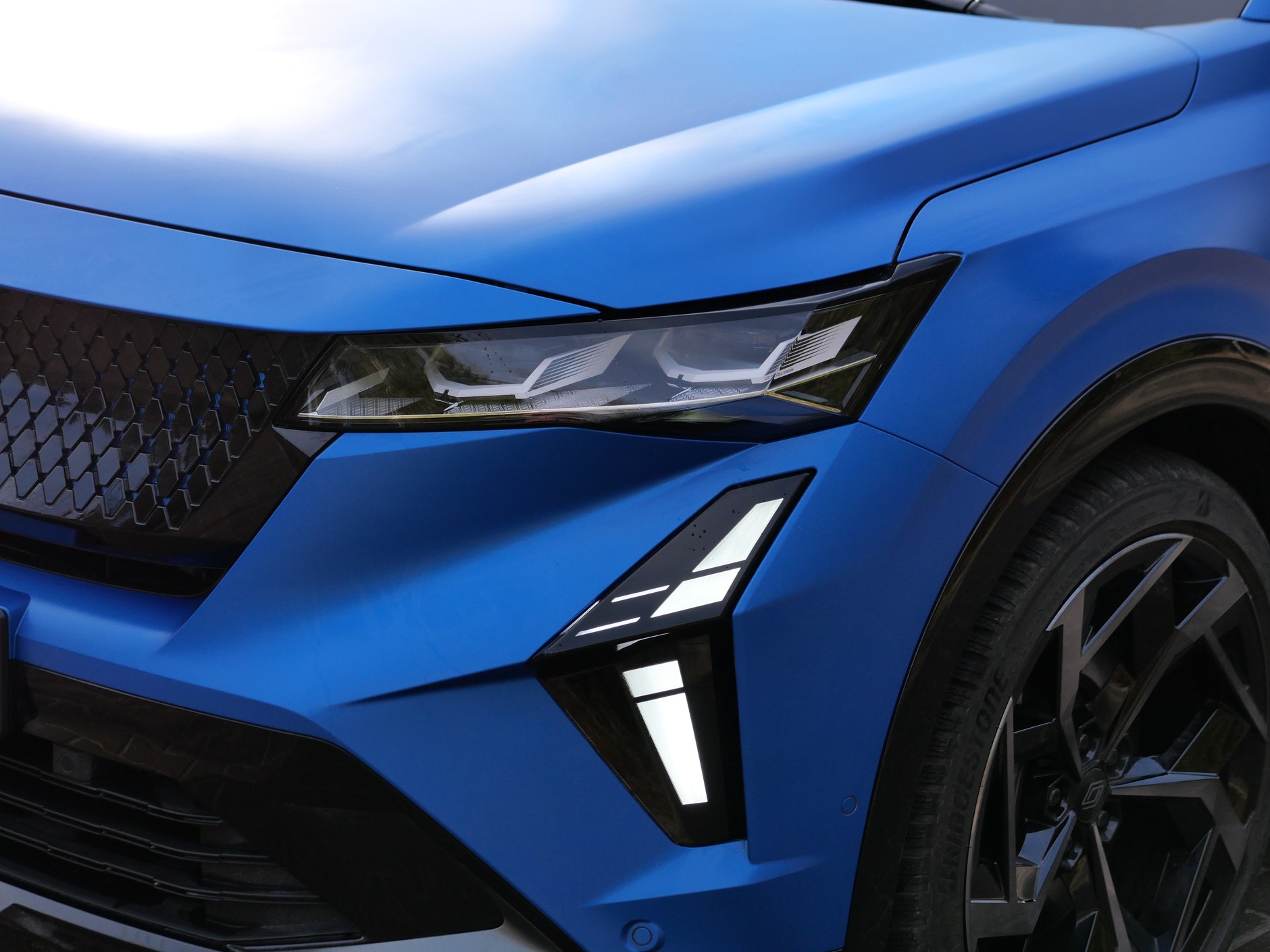 Renault Rafale atelier Alpine e-Tech 4x4 300