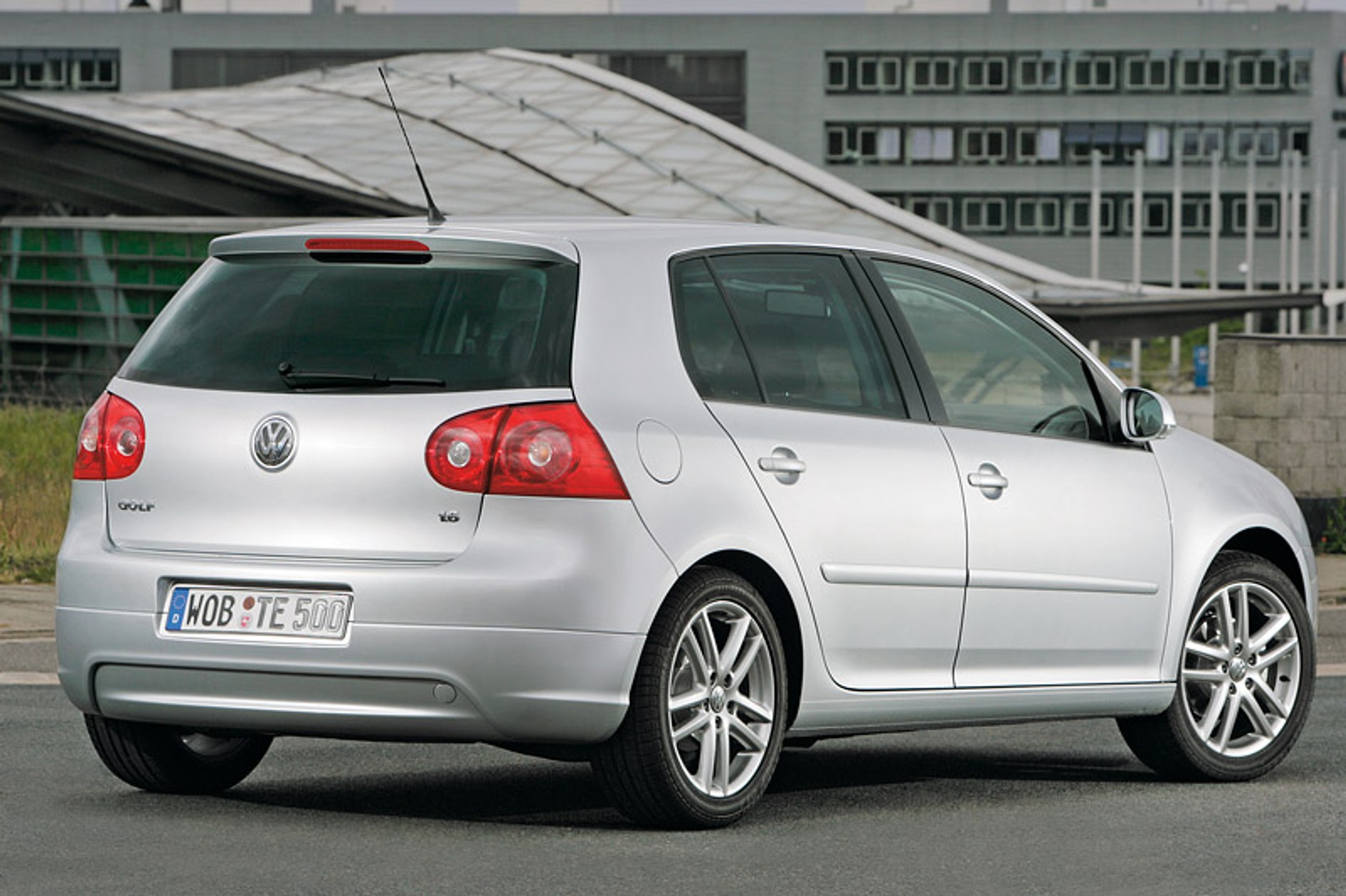 Volkswagen Golf GT Sport - to się opłaca