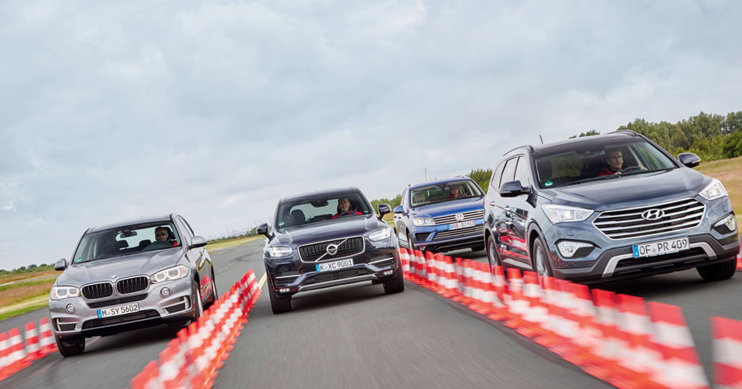 Volvo XC90 kontra BMW X5, Hyundai Grand Santa Fe i Volkswagen Touareg
