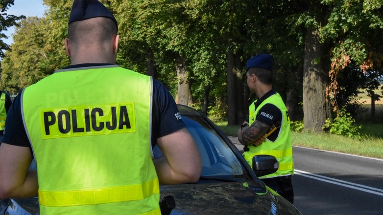 Policjanci kontrolowali okolice obwodnicy. Mandaty sypały się "z nieba"