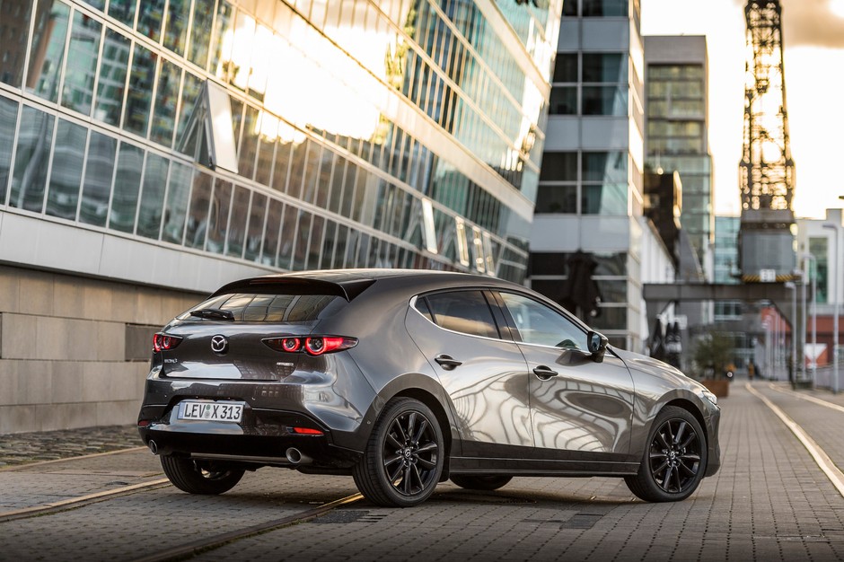 Mazda 3 i Mazda CX-30 – lepsze, bo zelektryfikowane
