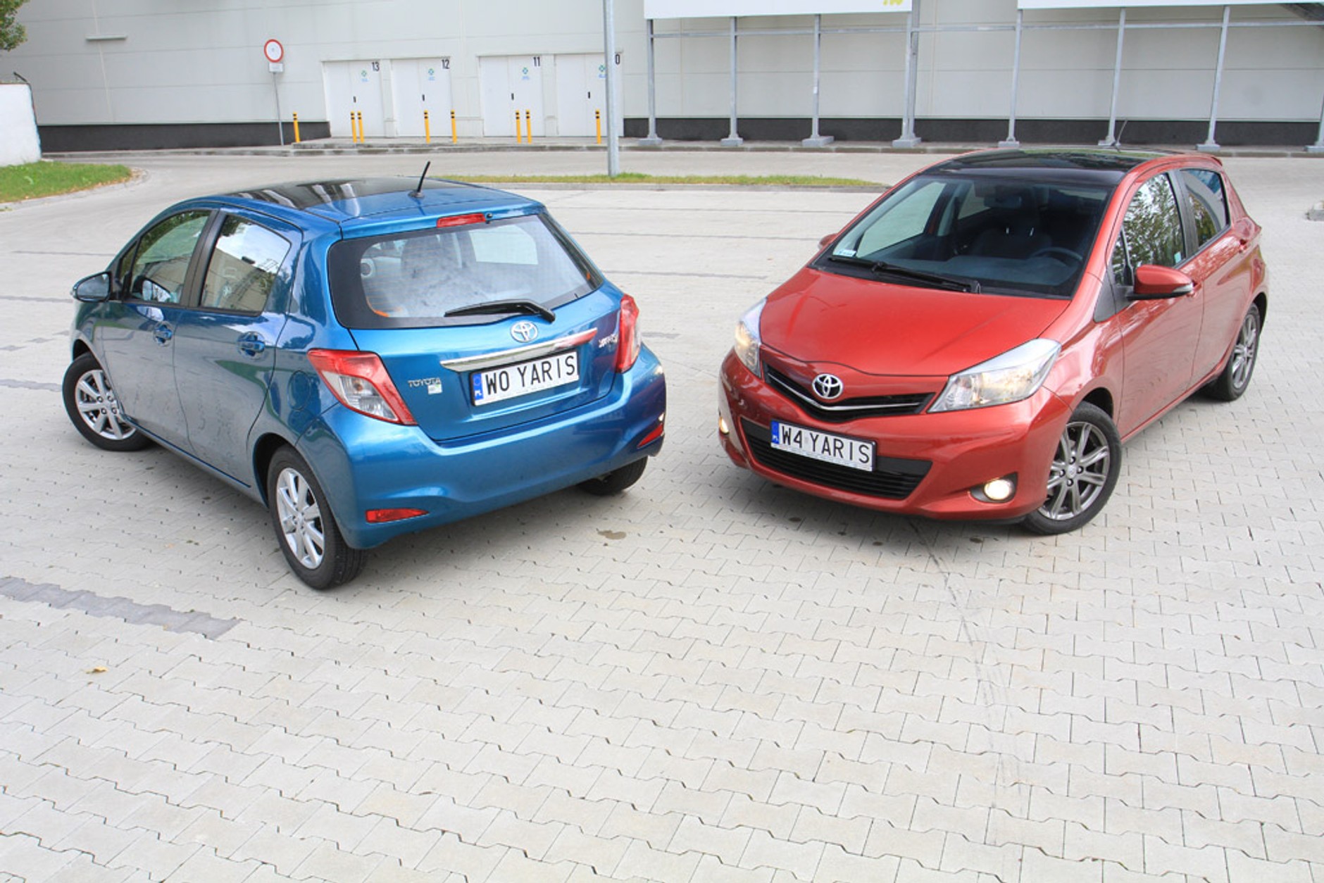 Test nowej Toyoty Yaris, radzimy którą wersję wybrać automat czy manual?