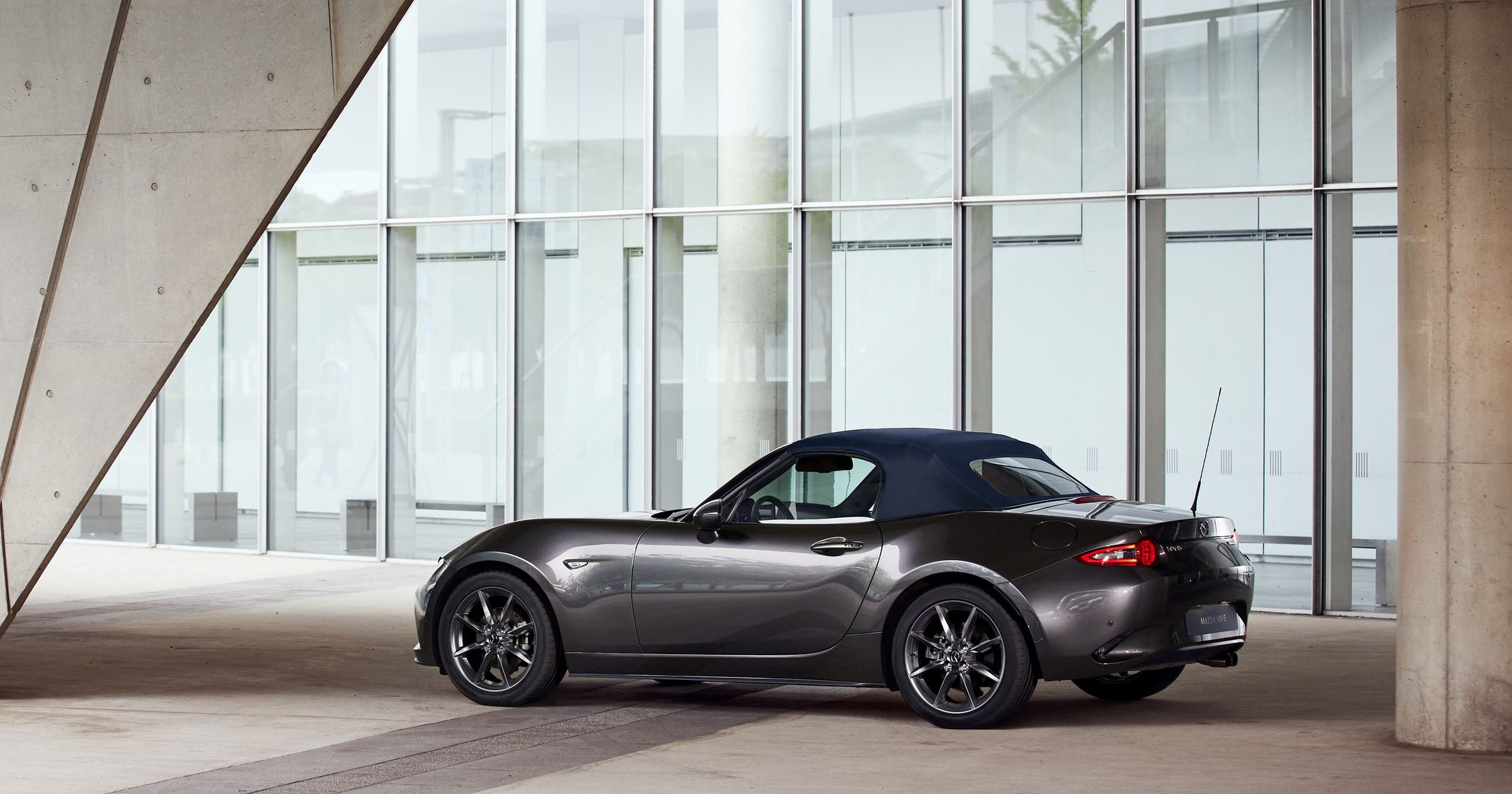 2022 Mazda MX-5 