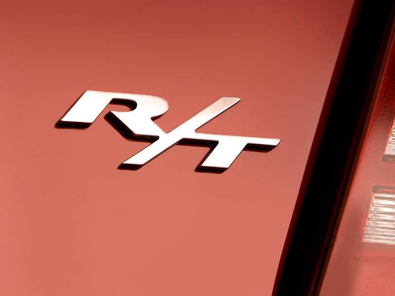 Dodge Avenger – zmniejszony Charger