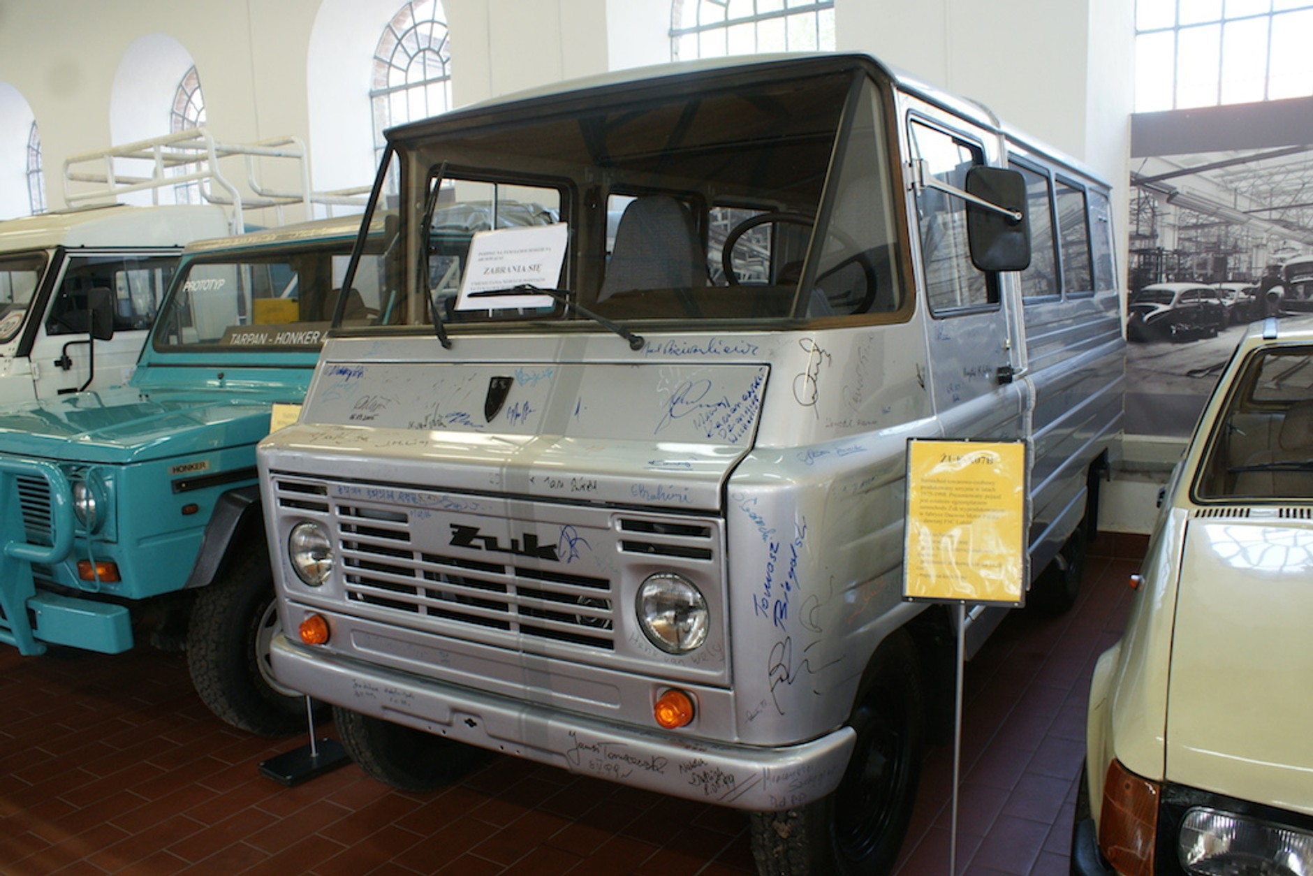 Oldtimery w starej hucie