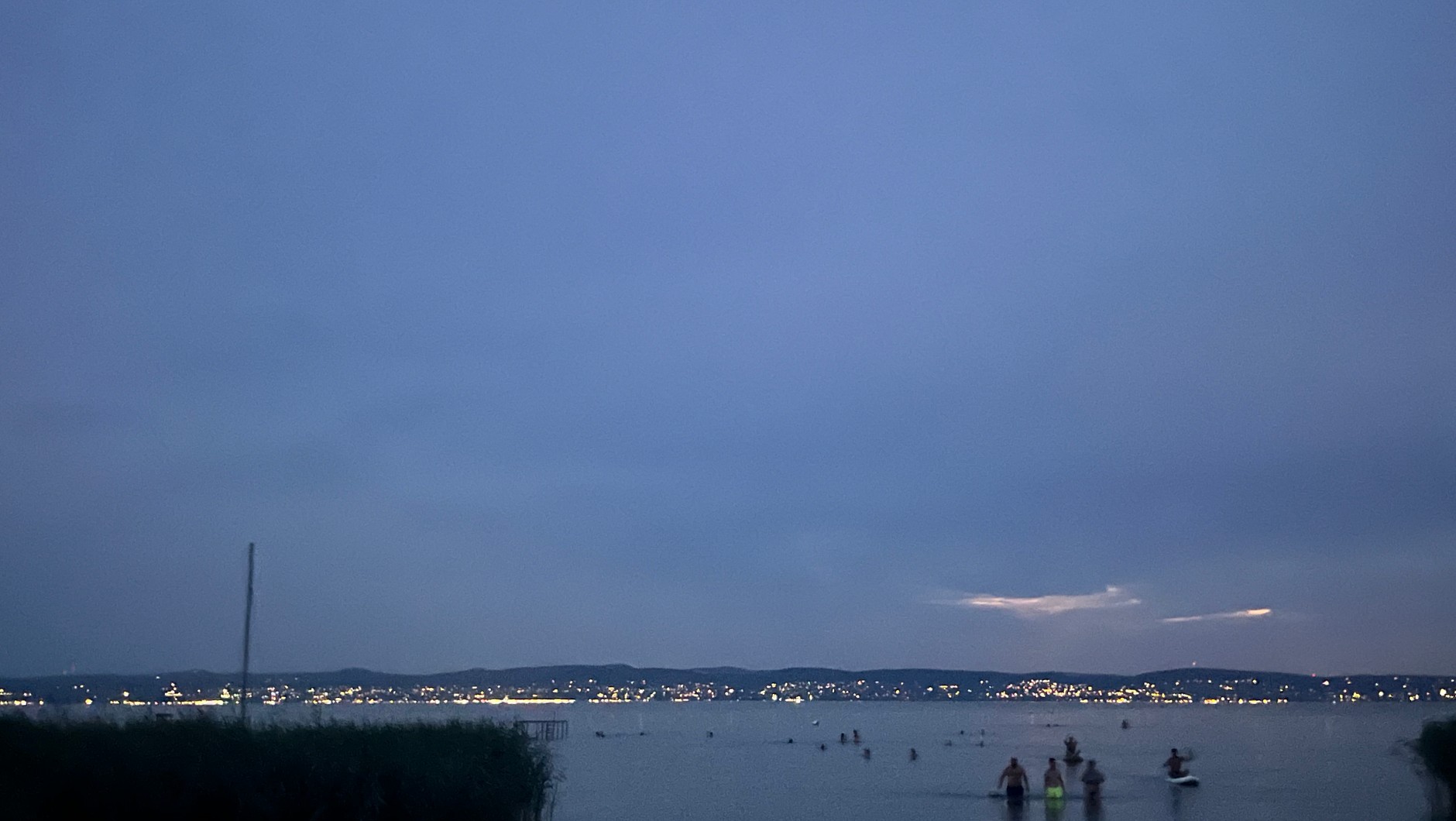 Balaton nocą