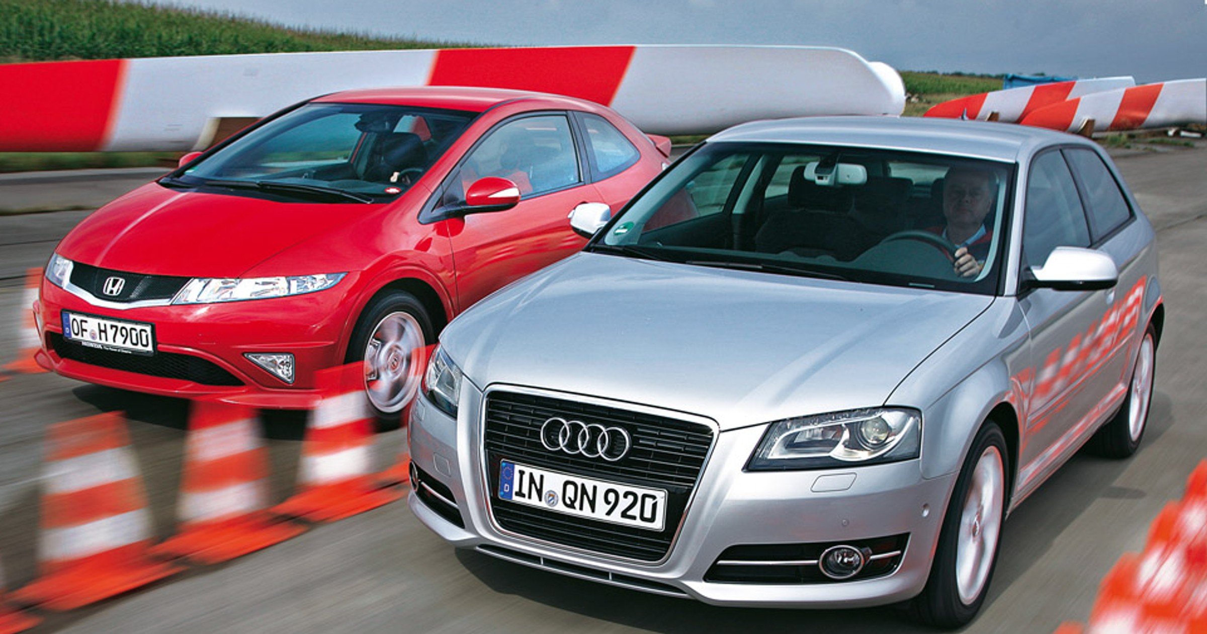 Audi A3 1.2 TFSI kontra Honda Civic 1.4 i-VTEC: Armagedon  z turbodoładowaniem