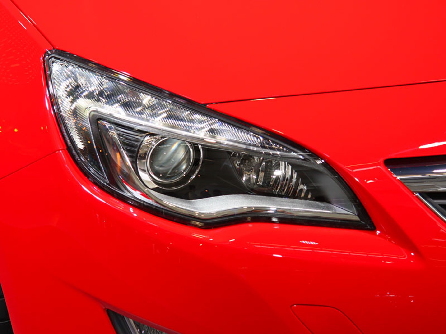 IAA Frankfurt 2009: 81 premier światowych, 753 wystawców z 30 krajów (fotogaleria I.)