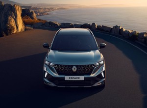 Dostaliśmy trzy nowe cenniki SUV-ów Renault. Austral, Espace oraz Rafale