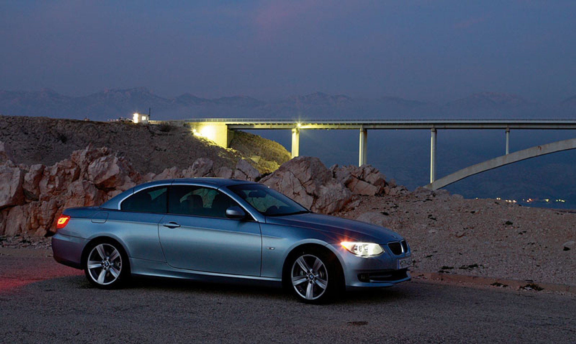 BMW: odnowiona Seria 3 w wersji coupe i cabrio