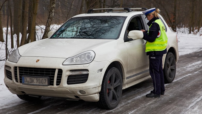Walka z koronawirusem – czy zabiorą ci samochód?