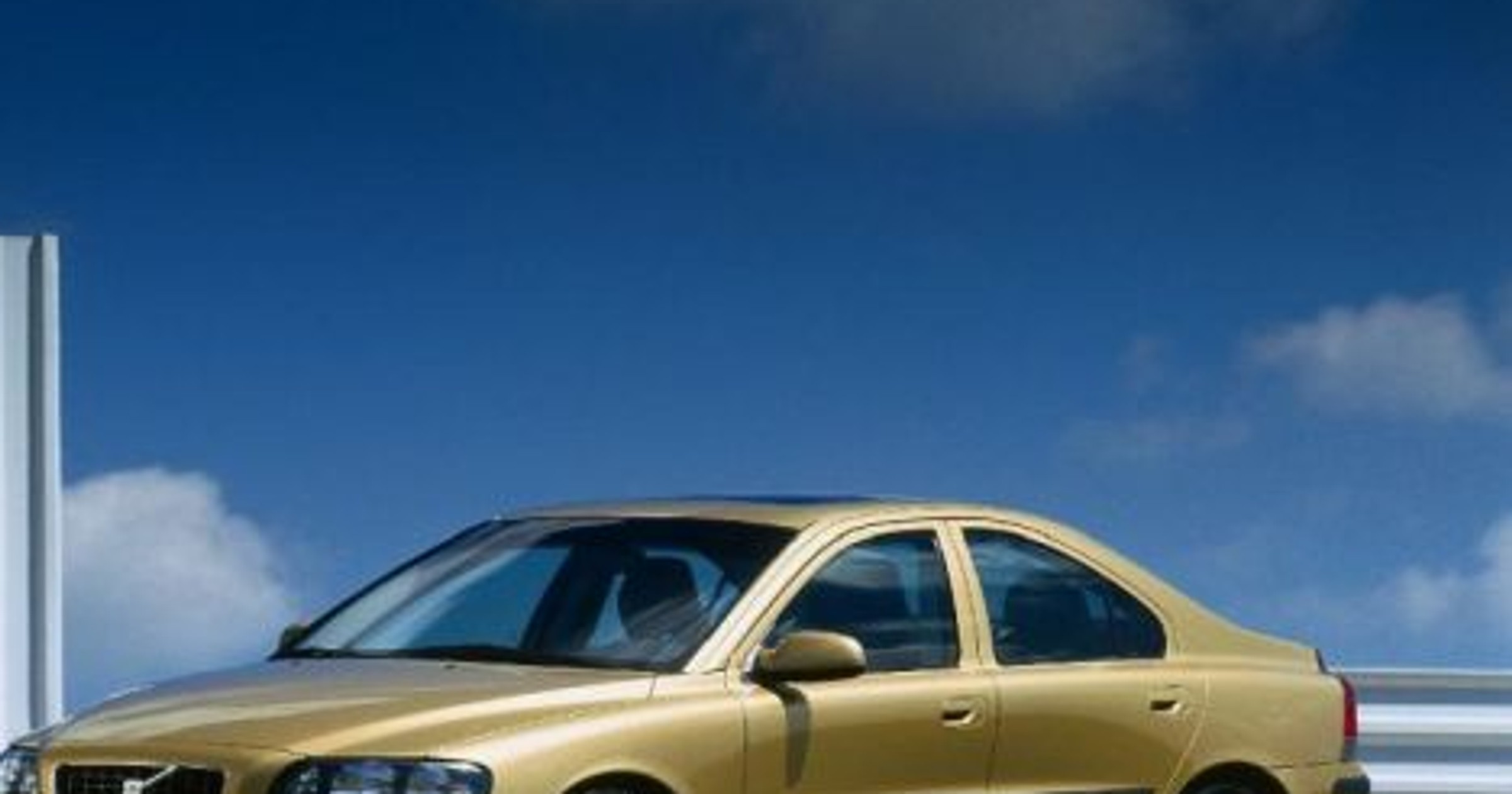 Volvo S60 T5 - Moc, styl, prestiż