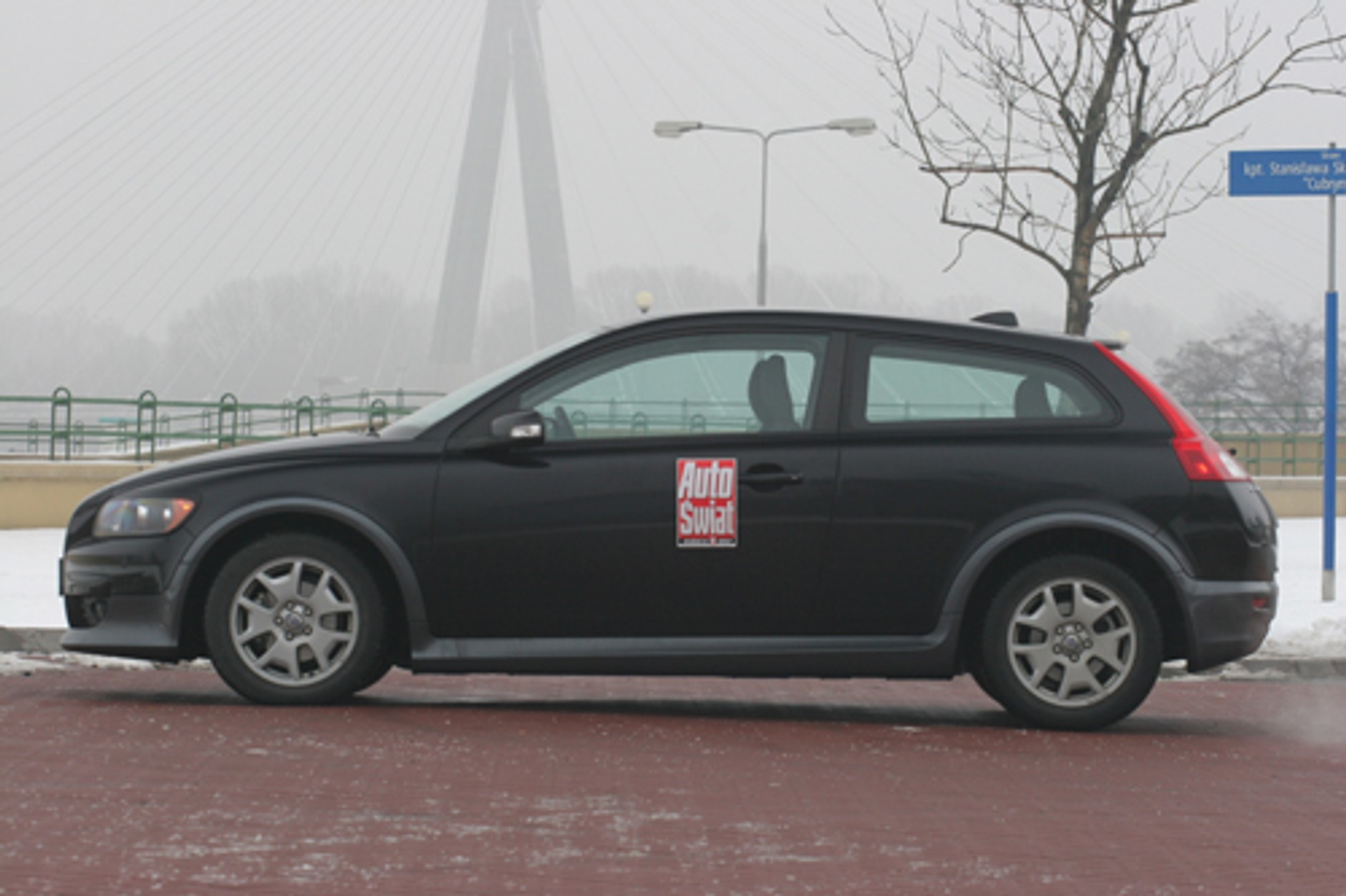 Volvo C30 - Na przekór rywalom