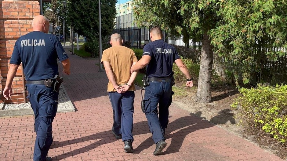 Źródło: nowydwor.policja.gov.pl/policja.pl