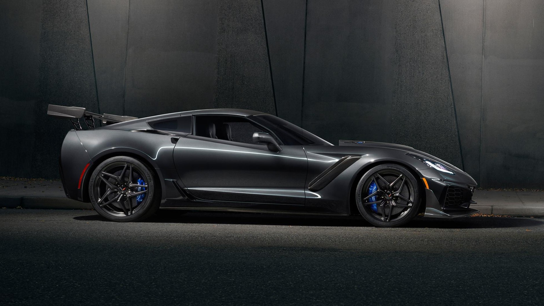 Corvette ZR1 – 755-konny postrach z USA