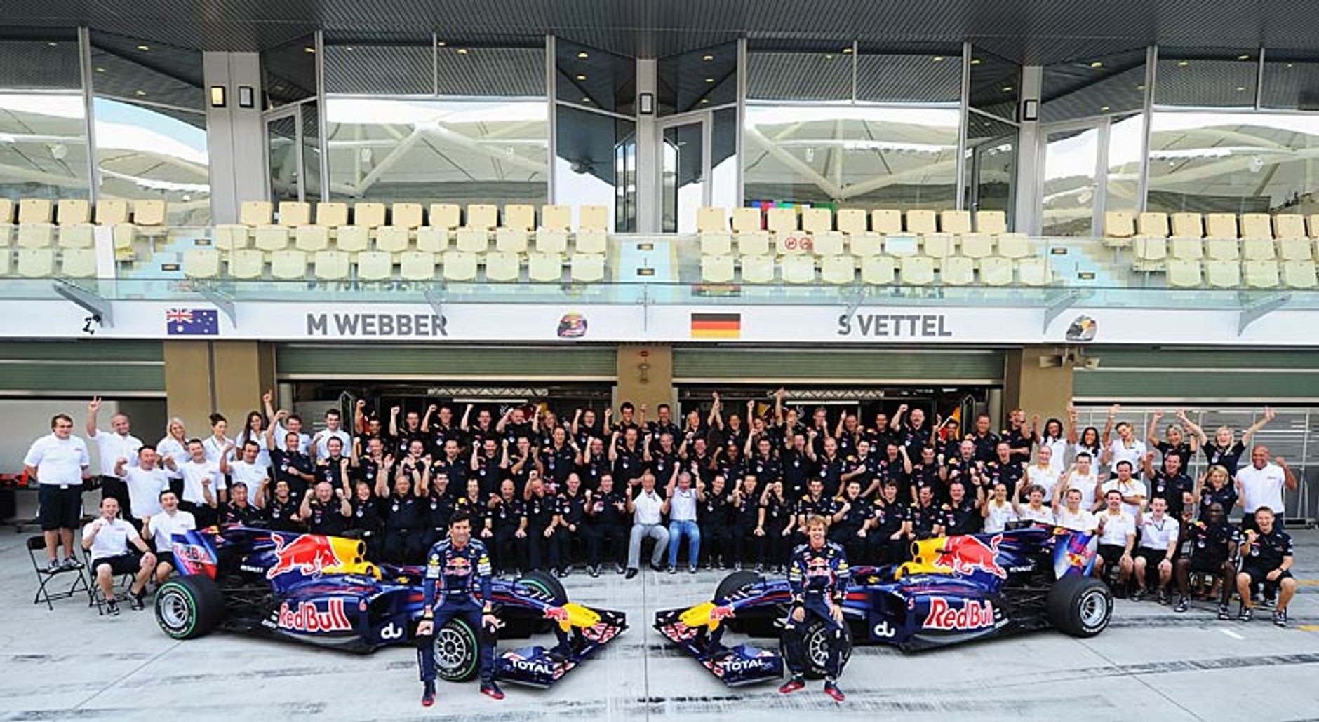 Grand Prix Abu Dhabi 2010: Vettel najmłodszym mistrzem świata, Kubica 5. (relacja, wyniki)