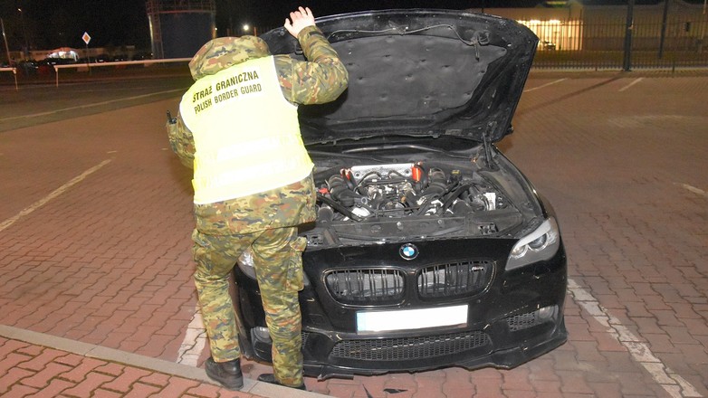 BMW serii 5 z fałszywym numerem VIN podczas kontroli granicznej w Terespolu