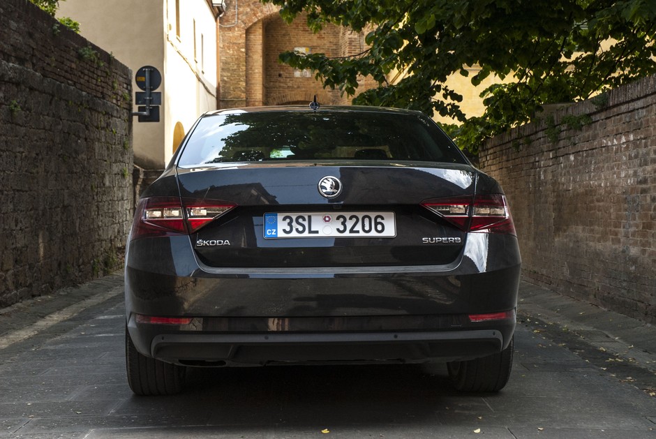 Skoda Superb