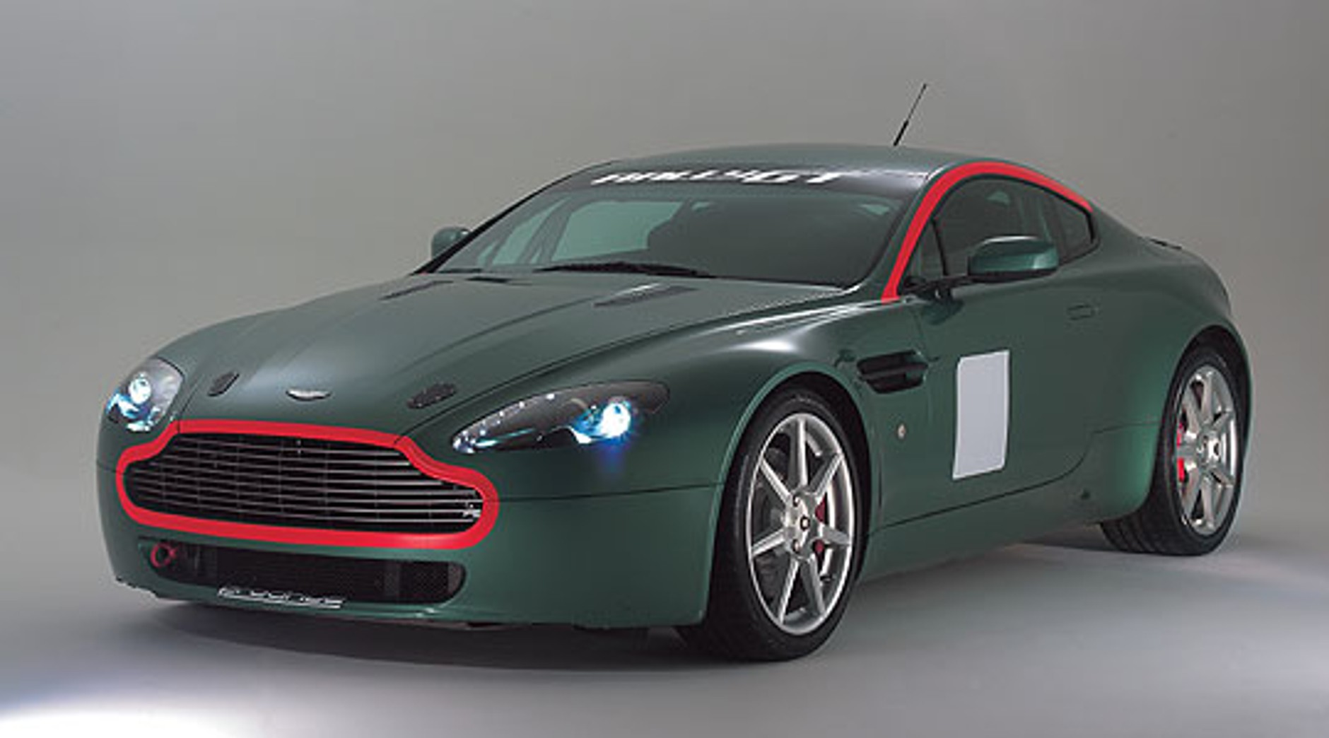 Aston Martin Rally GT – ostra rajdówka