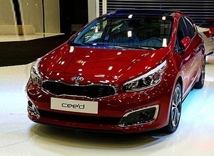 Frankfurt 2015: Kia cee'd FL – pierwsze zdjęcie