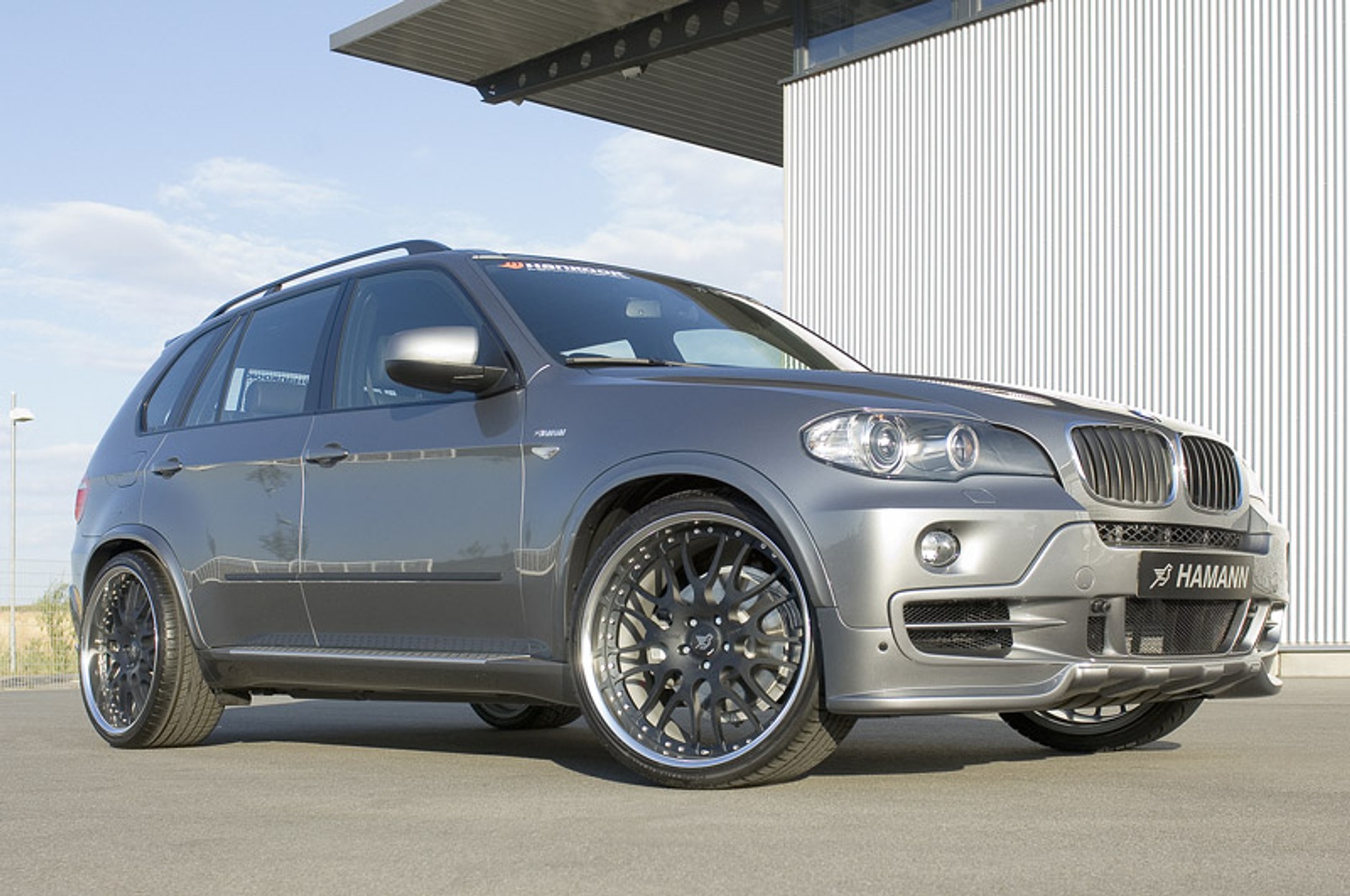Hamann BMW X5 E70: elegancki tuning dla SUV-a