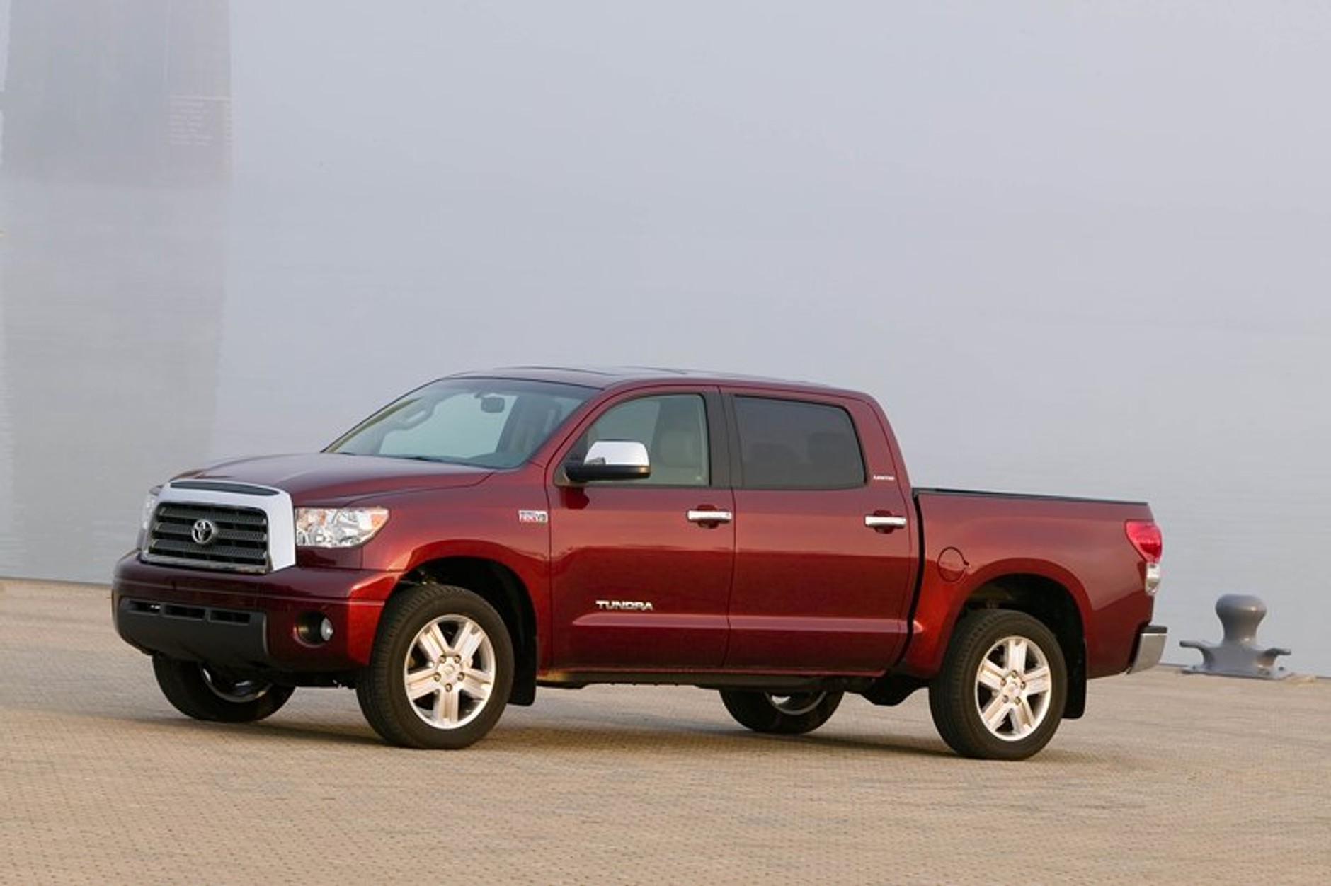 Detroit 2007: Toyota Tundra CrewMax – auto dla Shreka (video)