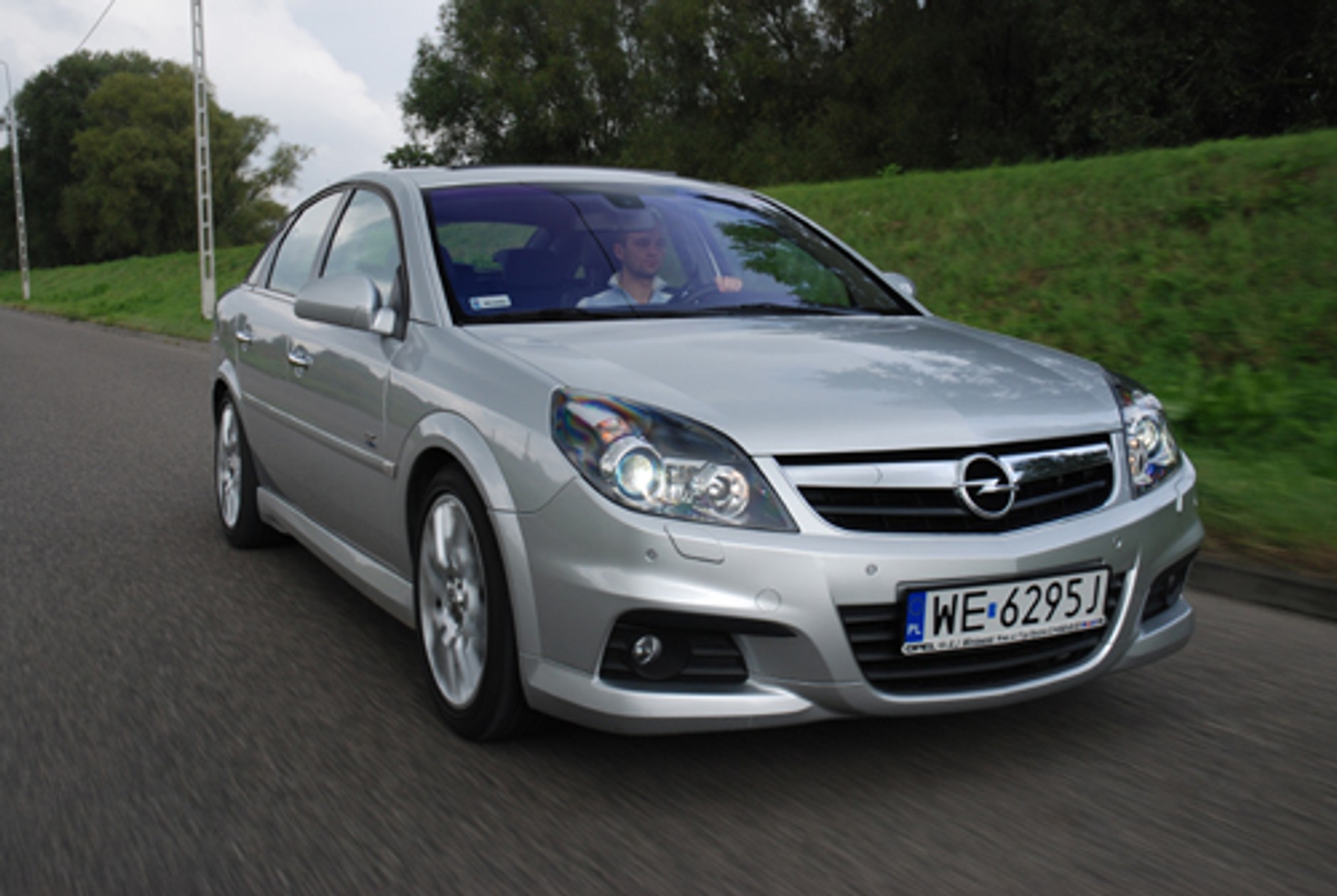 Opel Vectra - Dużo mocy zawsze w gotowości