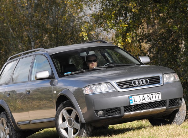 Audi Allroad 2.5 TDI - Mocno uzdolnione kombi