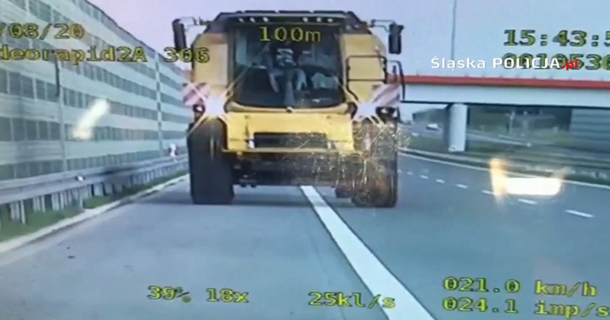 Kombajn na autostradzie A1 w okolicach Częstochowy