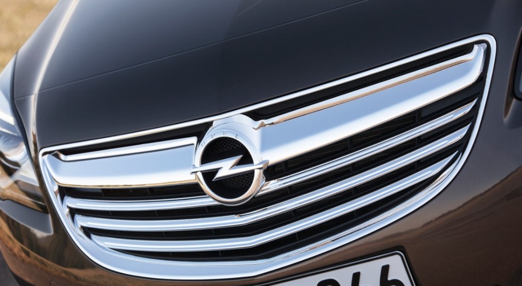 Opel strzela sobie w kolano