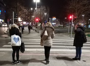 Szczecin buduje specjalne przejścia dla smartfonowych „zombie”