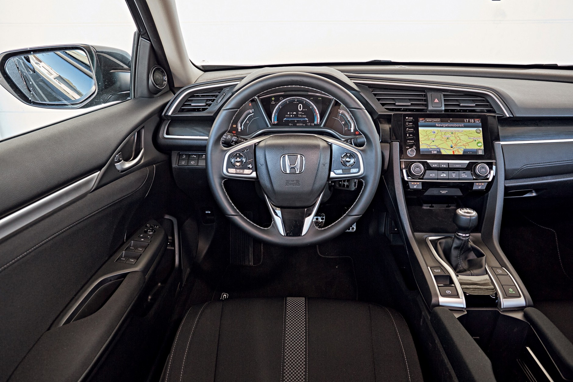 Honda Civic - kokpit