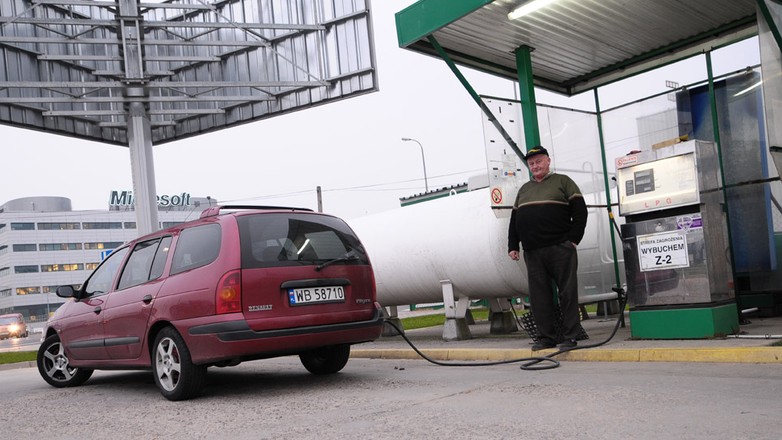 Jak wybrać instalację LPG: czyli, zapłać mniej na stacji