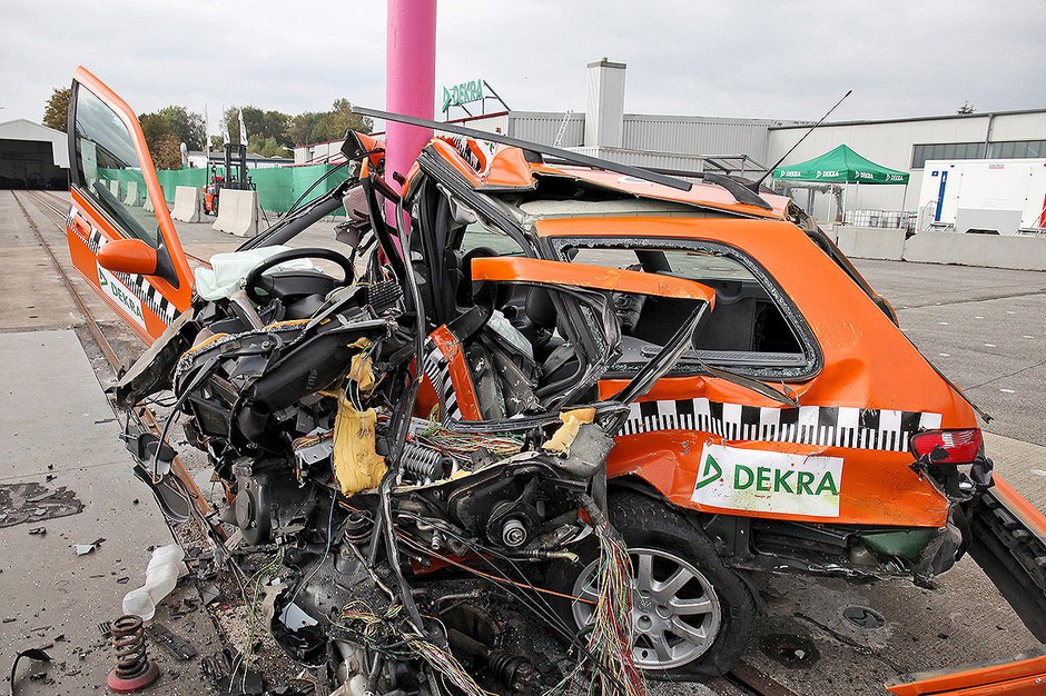 Peugeot 406 Kombi w teście zderzeniowym