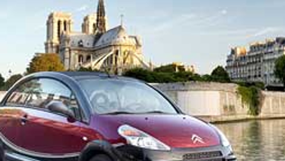 Paryż 2008: Citroën C3 Pluriel Charleston - ukłon dla 2CV